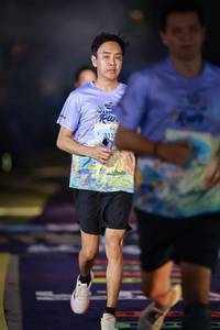 BIB: 
                            <button type="button" onclick="openModal(25219379)" class="btn btn-primary btn-sm float-right btn-popup" data-toggle="modal" data-target=".modal-high-quality">
                        <i class="fas fa-shopping-cart"></i> Add to Cart
                    </button>
                                            <button type="button" onclick="isThisMe(25219379, true)" class="btn btn-success btn-sm float-right btn-popup btn-isme hidden" data-toggle="tooltip" data-placement="bottom" title="นี่คือรูปของคุณใช่ไหม คลิกที่นี่เพื่อเอาเข้าอัลบั้ม">
                        <i class="fas fa-plus"></i> Add to album
                    </button>
                    <button type="button" onclick="isThisMe(25219379, false)" class="btn btn-warning btn-sm float-right btn-popup btn-isnotme hidden">
                        <i class="fas fa-ban"></i> Remove from album
                    </button>